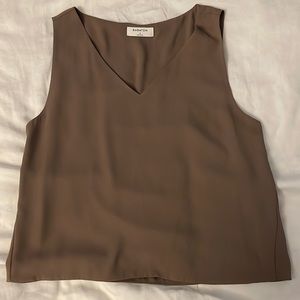 Light lilac tank top